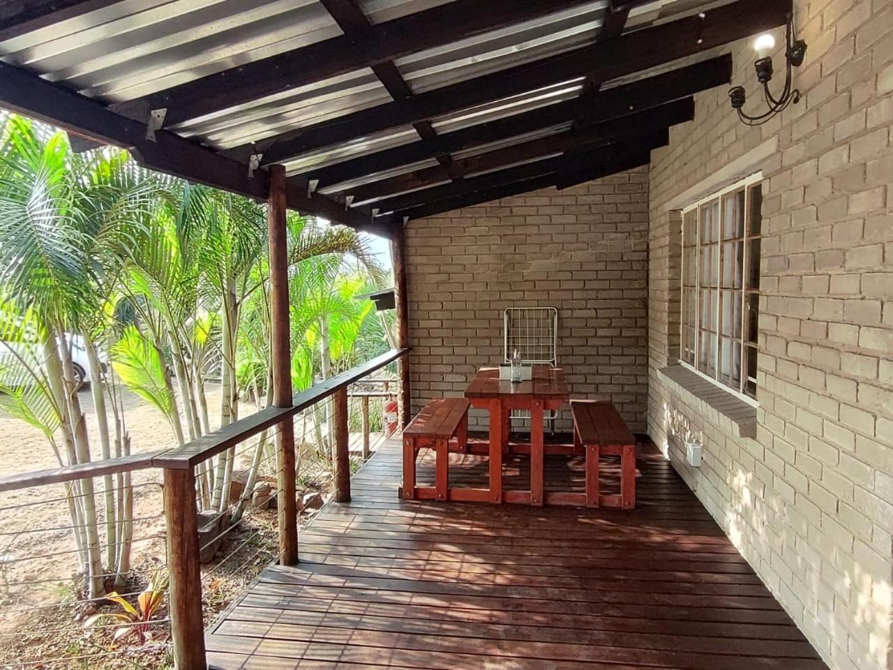 Вилла Numbi Hills Self-Catering Хейзивью Экстерьер фото